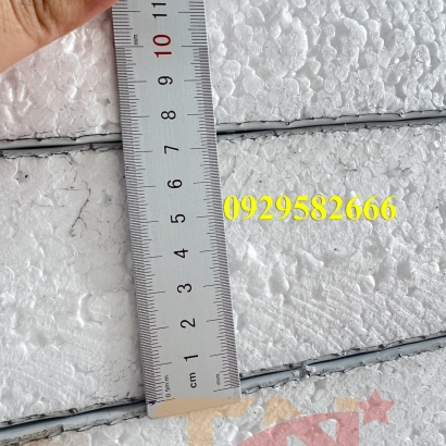 Panel Cách Nhiệt Làm Kho Lạnh Tại Nhà Máy Ở KCN Long Thành