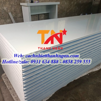 Vách Panel Cách Nhiệt Có Sẵn Ở Biên Hoà