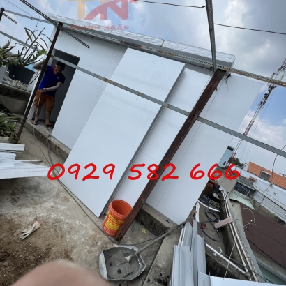 Tấm Vách Panel 7,5cm Tại Nhơn Trạch